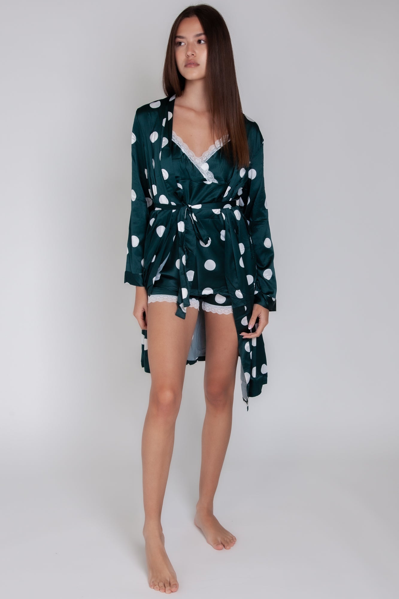 Pigiama donna in raso bianco a pois gigilovers